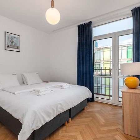 3 Bedroom Apartment Lipowa By Your Freedom Варшава Екстериор снимка